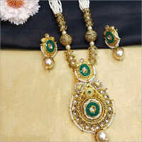 Traditional Gold Polish Copper Necklace Set Gender: Women