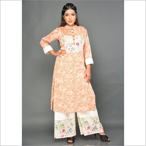 Ladies Modern Suit