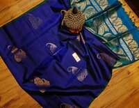 pure silk handloom saree contrast colour