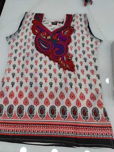 SHORT KURTI