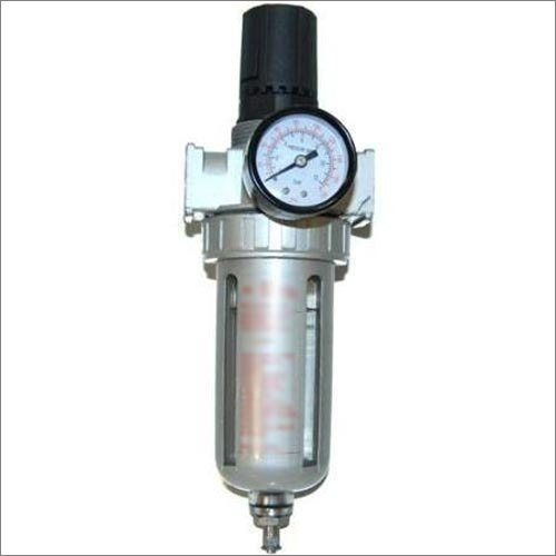 Regulator With Gauge