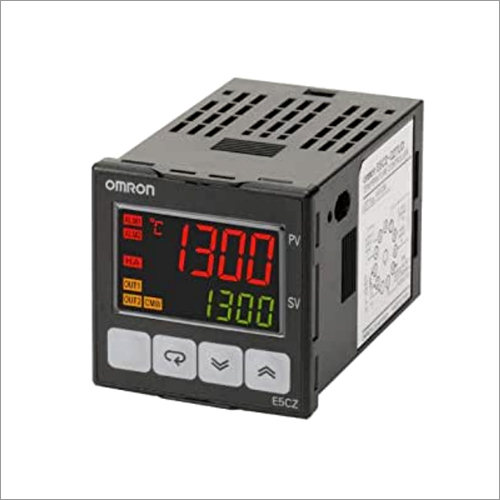 Omron E5CZ-Q2T PID-On-Off Digital Temperature Controllers