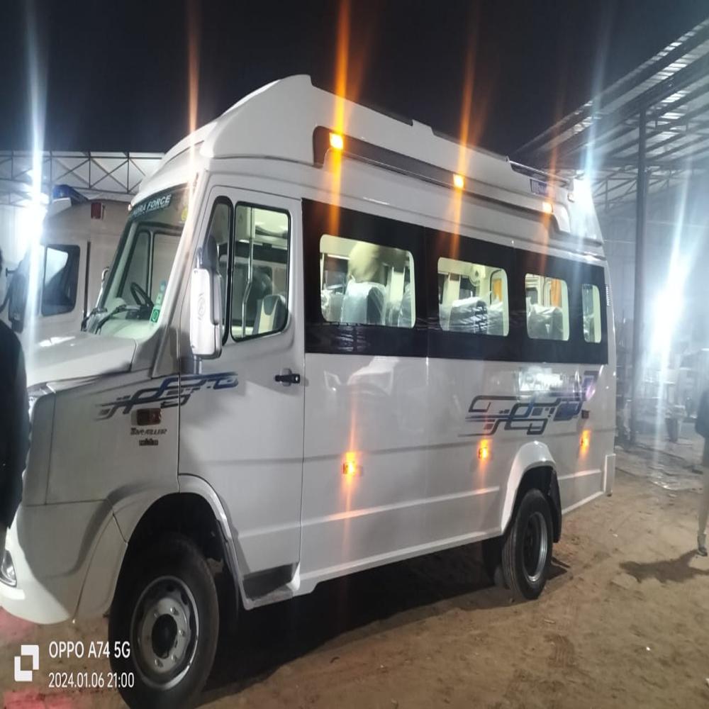 Luxury Vanity Van - Color: Customized