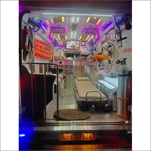 Hospital Tata Winger Ambulance Van