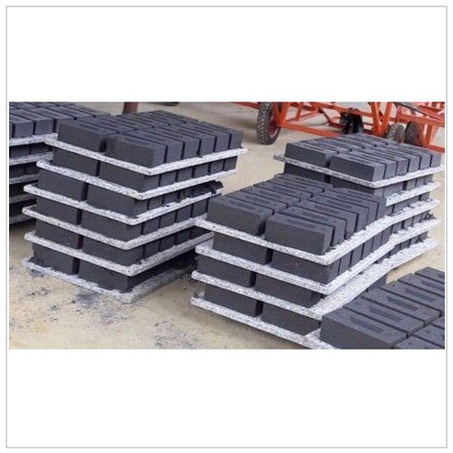 Plastic Fly Ash Brick Pallets at Best Price in Morbi | Rachana Polychem