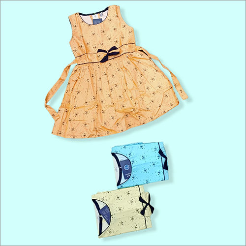 Girls Printed Frock Age Group: 0-15 Years