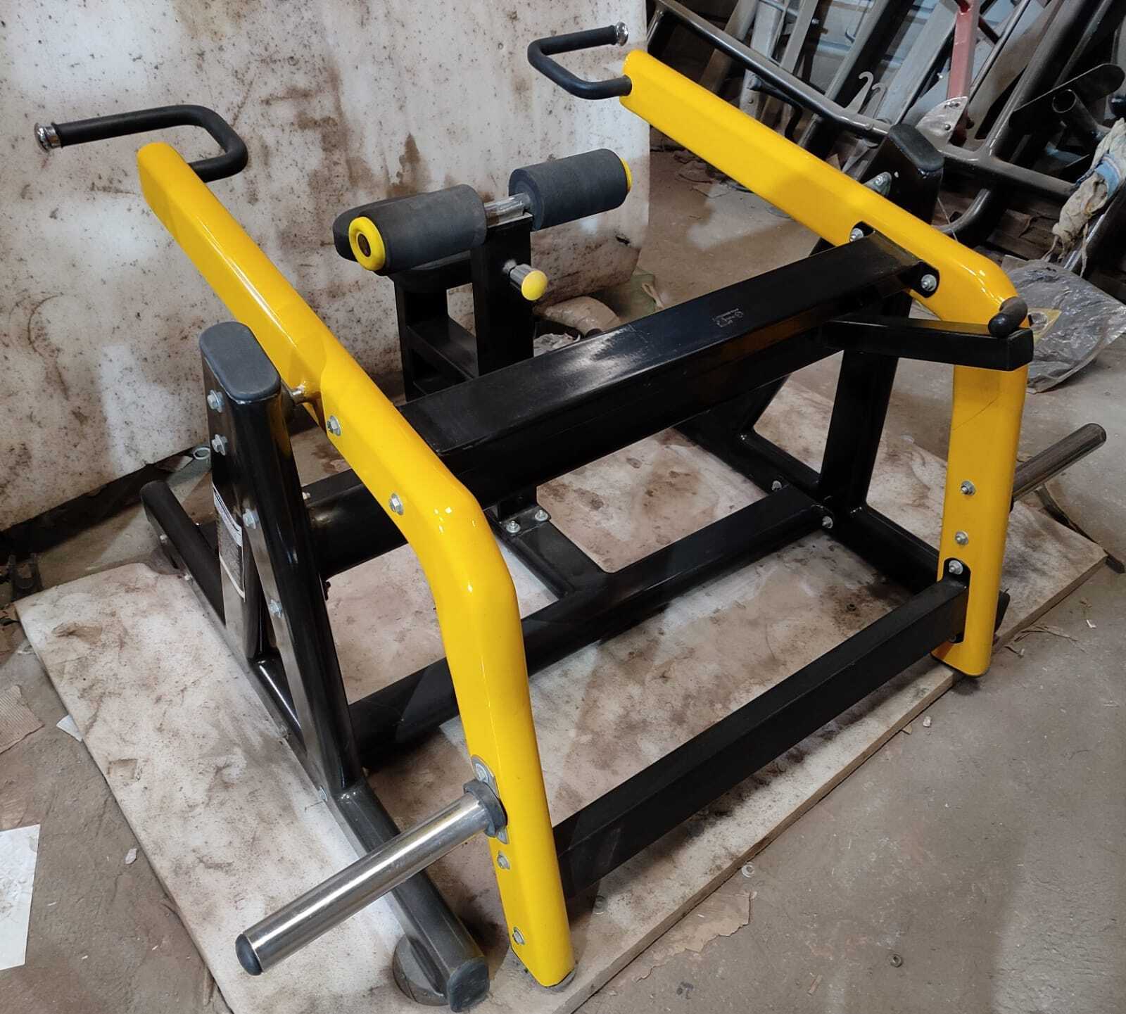 Triceps Hammer Machine