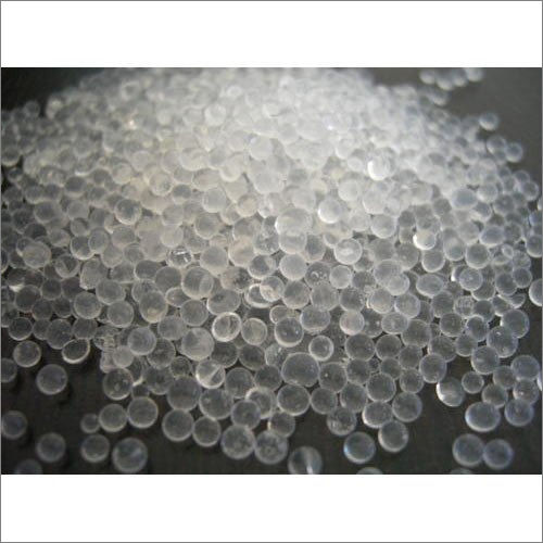 White Reagent Grade Silica Gel