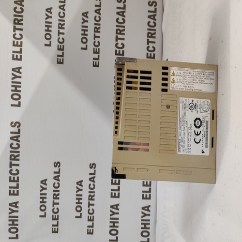 YASKAWA ELECTRIC SGDC-02A12A SERVO DRIVE AMPLIFIER
