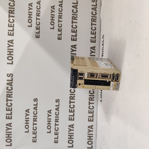YASKAWA ELECTRIC SGDC-02A12A SERVO DRIVE AMPLIFIER