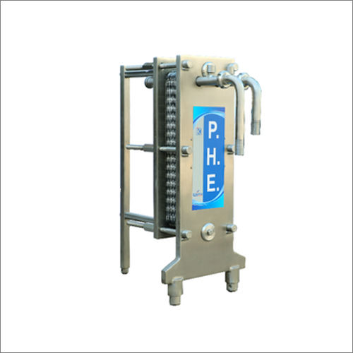 300 Ltr Plate Heat Exchanger Milk Chiller Power: 1 Horsepower (Hp)