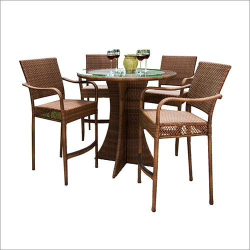 4 Seater wicker Round Bar Table