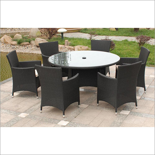 6 Seater Wicker Round Dining Table Application: Hotel