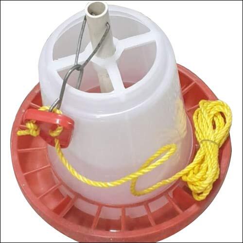 Plastic 2.5kg Poultry Feeder