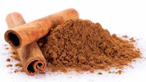 Reddish Brown Cinnamon Powder