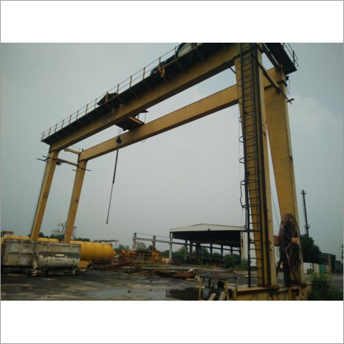 Electrically Operated Double Girder Gantry Cranes Size: Different Available