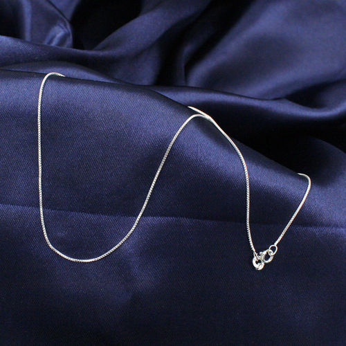 Silver Box (Venetaian) Chain Weight: 1.46 Grams (G)