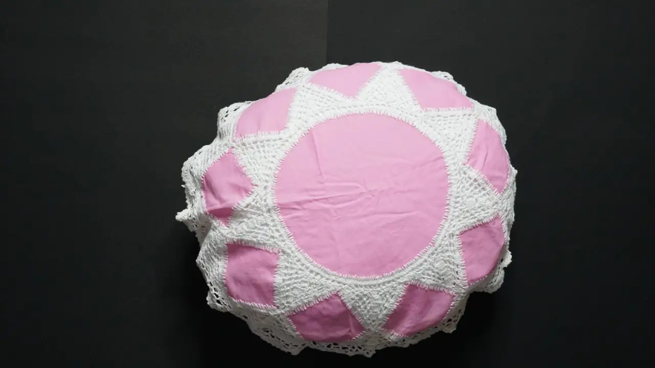 Hand made Linen lace cushion cover in 3 different variants of Size