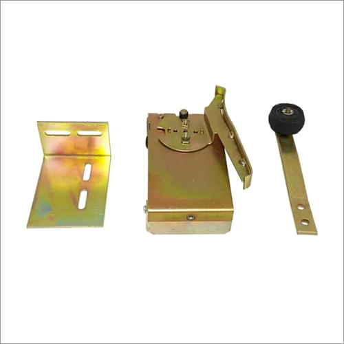 Cargate Switch With Roller