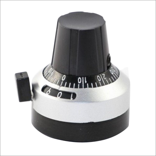 Dail Type Thermometer - Electronic, Black Color, Atmel 89S52 Specifications | Industrial Application, Precision Temperature Measurement