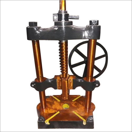 Mild Steel Manual Paper Plate Machine