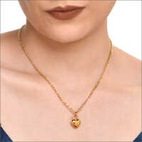 18k Gold Plated Romantic Heart Pendant Gender: Women's