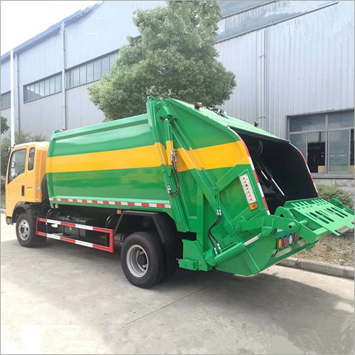 Green Garbage Compactor