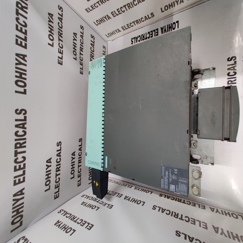 SIEMENS SINAMICS S120 6SL3130-7TE28-0AA3 ACTIVE LINE MODULE INPUT: 3AC 380-480V 50/60HZ OUTPUT: DC 600V 133A 80KW FRAME SIZE: BOOKSIZE INTERNAL AIR COOLING INCL. DRIVE-CLIQ CABLE