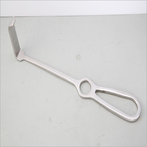 Right Angle Retractor