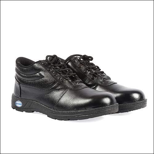 Black PVC High Ankle Newton Safety Shoes