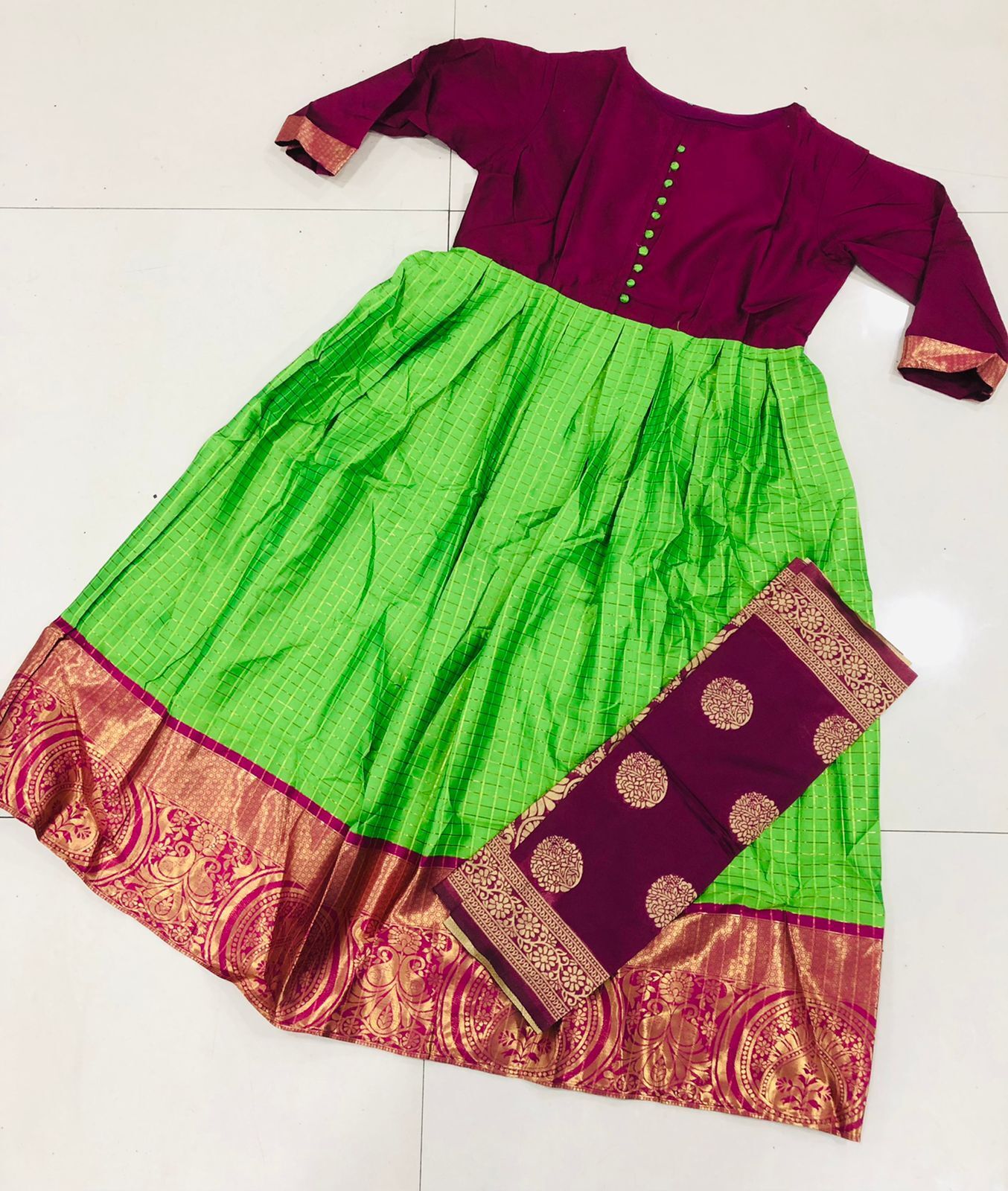BANARASI SILKS JECQUARD