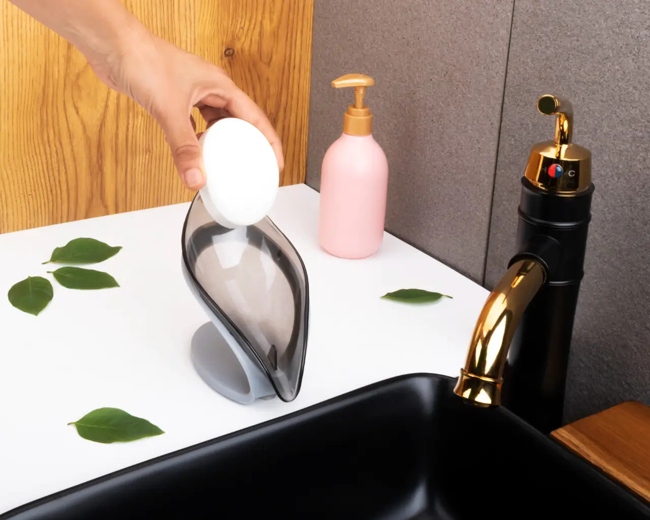 Self Draining Bathroom Soap Holder