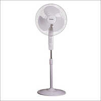 Blowin-hs White Pedestal Fan Installation Type: Floor