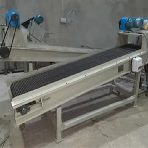 White Chain Conveyor