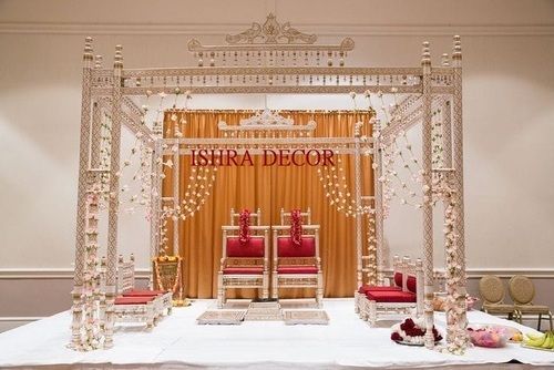 Wooden (Teakwodd) Wedding Mandap