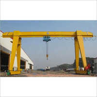Yellow Heavy Duty Gantry Crane
