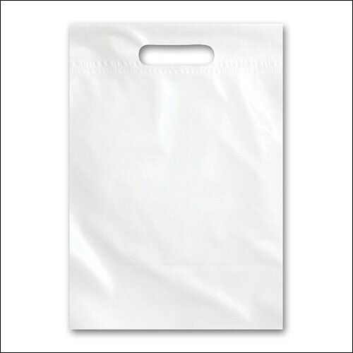 White Non Woven D Cut Bag