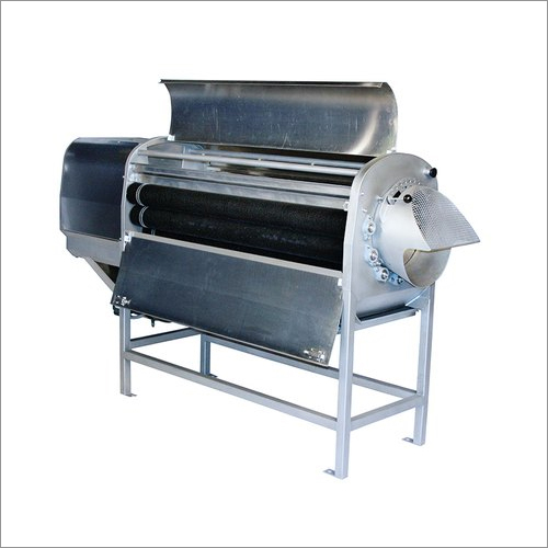 Stainless Steel Potato Peeler Machine Capacity: 10-500 Kg/Hr