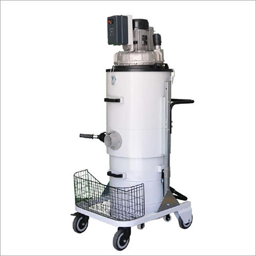 Ivm 100-22 Sc Industrial Vacuum Cleaner Capacity: 85 Liter/Day