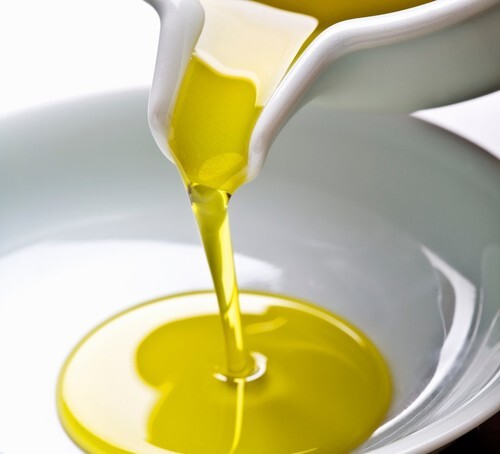 Edible sunflower oil and seeds available
