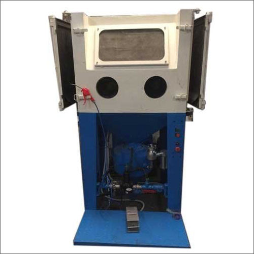 White Mild Steel Pressure Blasting Cabinet