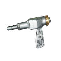Suction Blast Y Gun - Mild Steel, 0.3 Mm Nozzle Size , Silver Color, 70-100 Psi Air Pressure, 7-8 Cfm Air Consumption, Industrial Suction Abrasive Blasting