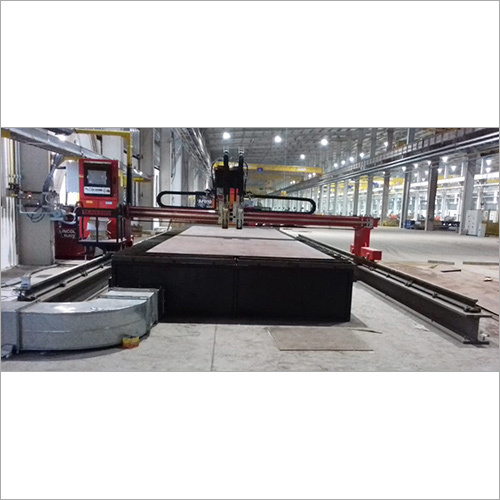 CNC PLASMA CUTTING TABLE WITH FUME EXTRACTION SYSTEM