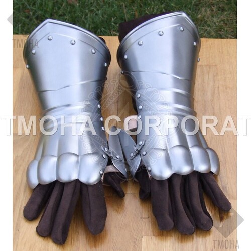 Medieval Wearable Gauntlets / Gloves Armor GA0001