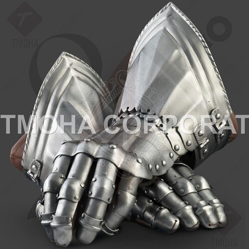Medieval Wearable Gauntlets / Gloves Armor Decorated Gauntlets German style GA0010