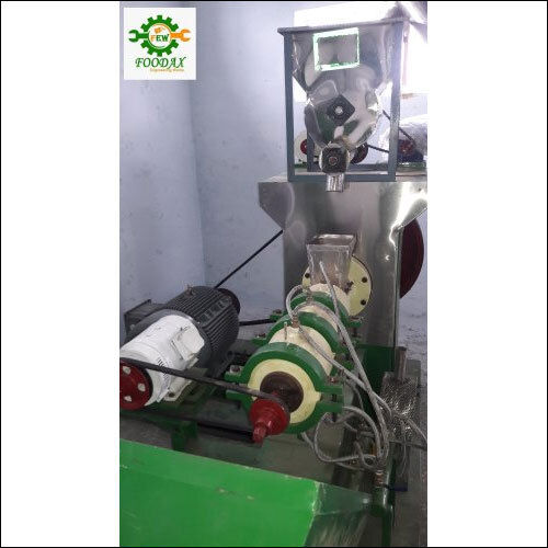 Automatic Soya Badi Plant Capacity: 200 Kg/Hr