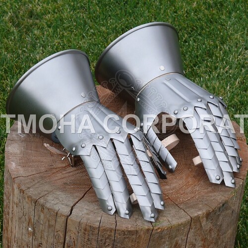 Medieval Wearable Gauntlets / Gloves Armor Medieval gothic gauntlets GA0058