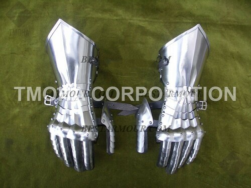 Medieval Wearable Gauntlets / Gloves Armor Medieval Armor Gauntlet and Gloves Knight Armor Historical Replica GA0093