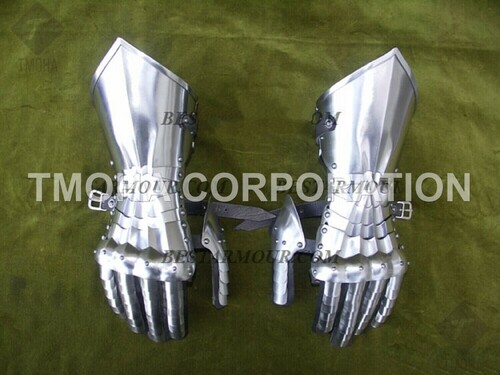 Medieval Wearable Gauntlets / Gloves Armor Medieval Armor Gauntlet and Gloves Knight Armor Historical Replica GA0093