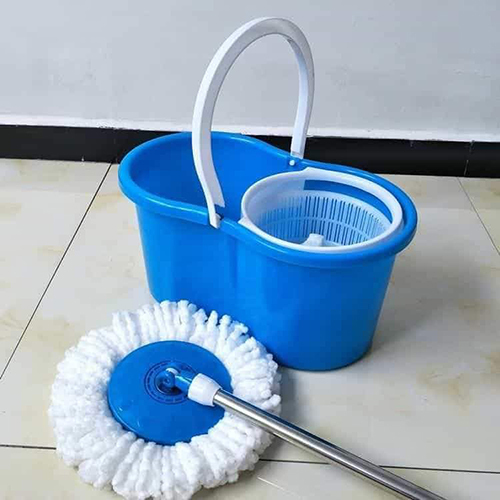 thumbnail image 2 of 24" Commercial Dust Mop - Heavy Duty Floor Cleaner With Replaceable Cotton Pads 2 of 6